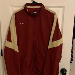 Men’s light weight Nike pullover